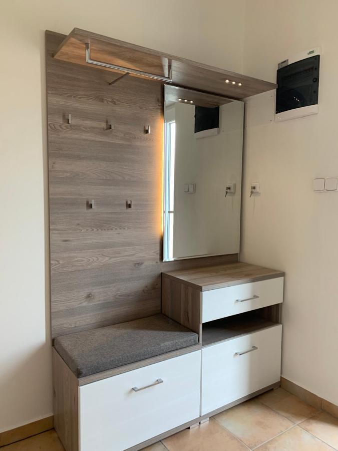 Apartman Monny Frymburk nad Vltavou Exterior foto