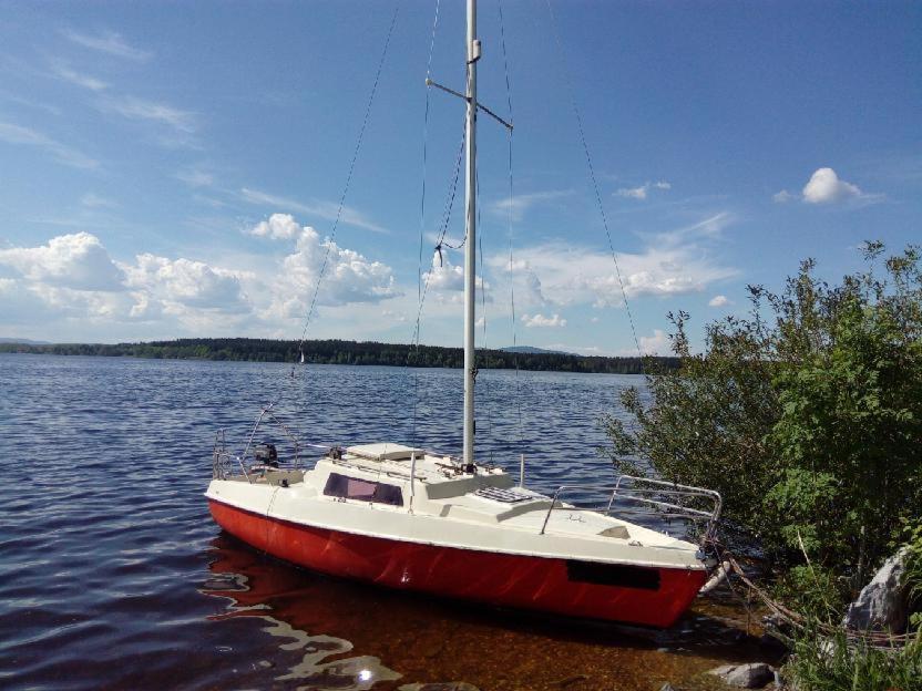 Apartman Monny Frymburk nad Vltavou Exterior foto